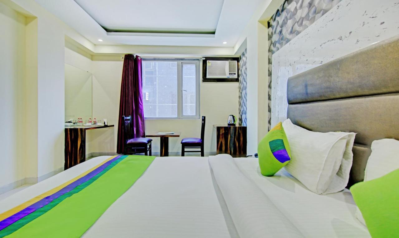 Treebo Trend Smart Signature New Delhi Exterior photo