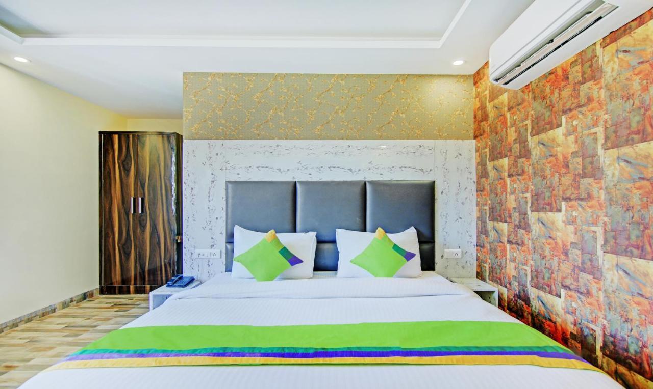 Treebo Trend Smart Signature New Delhi Exterior photo