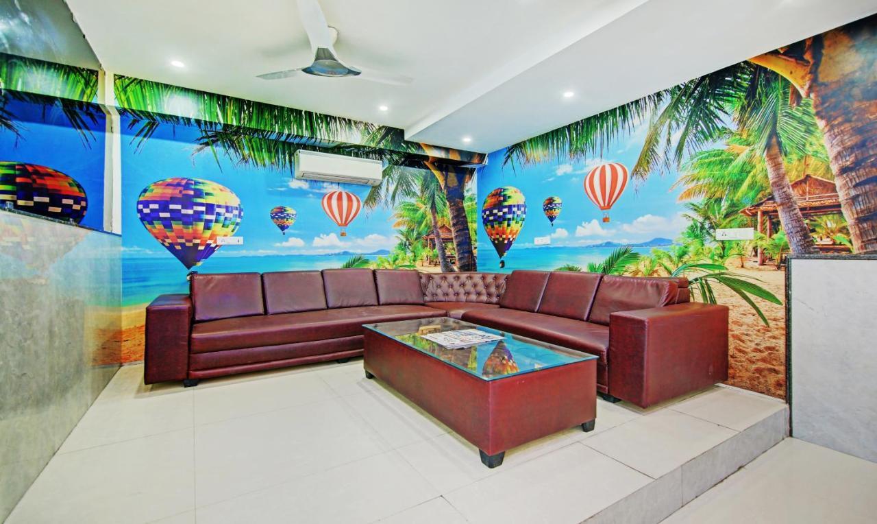 Treebo Trend Smart Signature New Delhi Exterior photo